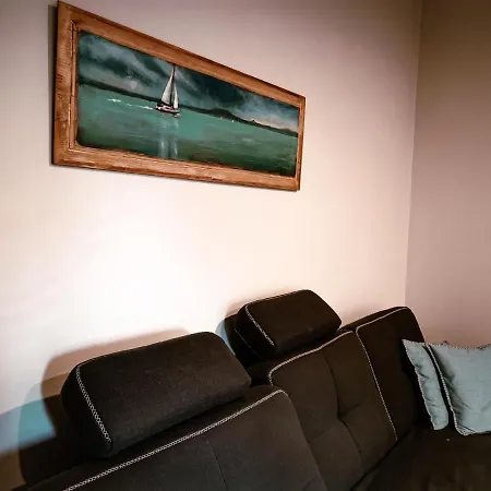 Veled Teljes Vendeghaz Badacsony Holiday home Badacsonytomaj