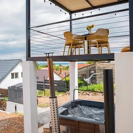 Veled Teljes Badacsony *